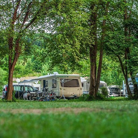 Kamp Slapic Hotel Duga Resa Kültér fotó